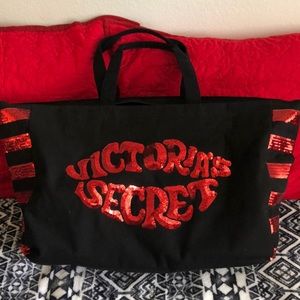 VICTORIA SECRET TOTE BAG